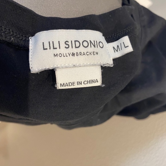 Lili Sidonio Molly Bracken short sleeve Top - Picture 5 of 6